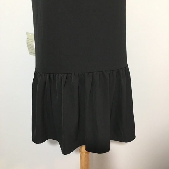 Chelsea 28 Black Sleeveless Ruffle Back Shift Dress Size M - Picture 5 of 12